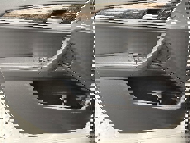 Used 2021 BMW X3 xDrive30e w/ Convenience Package image 9