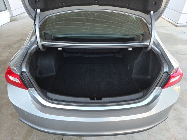 Used 2024 Chevrolet Malibu LT image 18