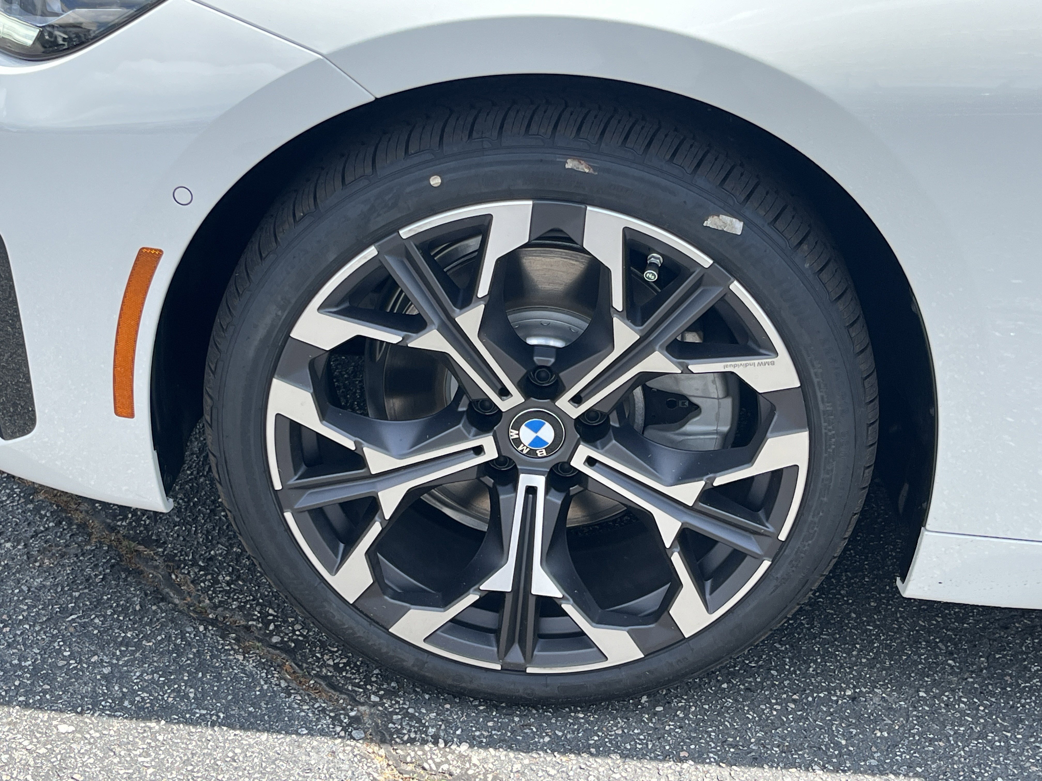 New 2026 BMW 230i Coupe w/ Convenience Package RWD image 25