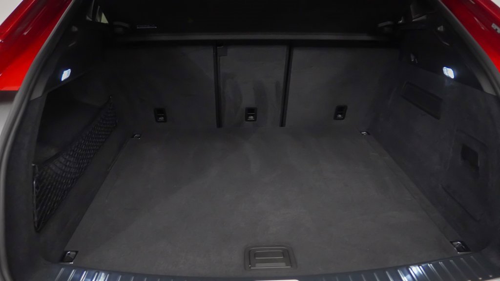 Certified 2025 Porsche Cayenne Coupe image 13