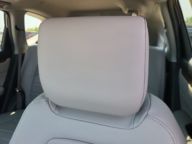 Used 2022 Honda CR-V Touring image 14
