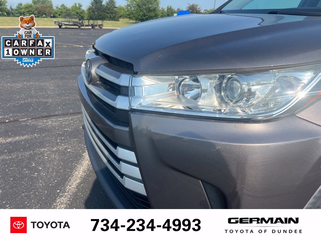 Used 2019 Toyota Highlander XLE AWD/4WD image 13