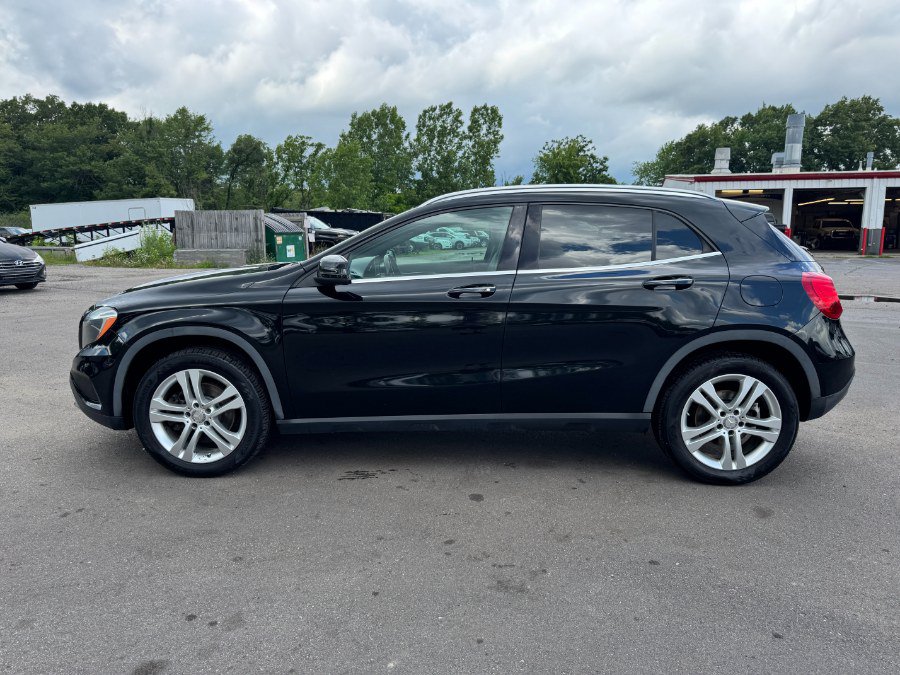 Used 2016 Mercedes-Benz GLA 250 4MATIC image 2