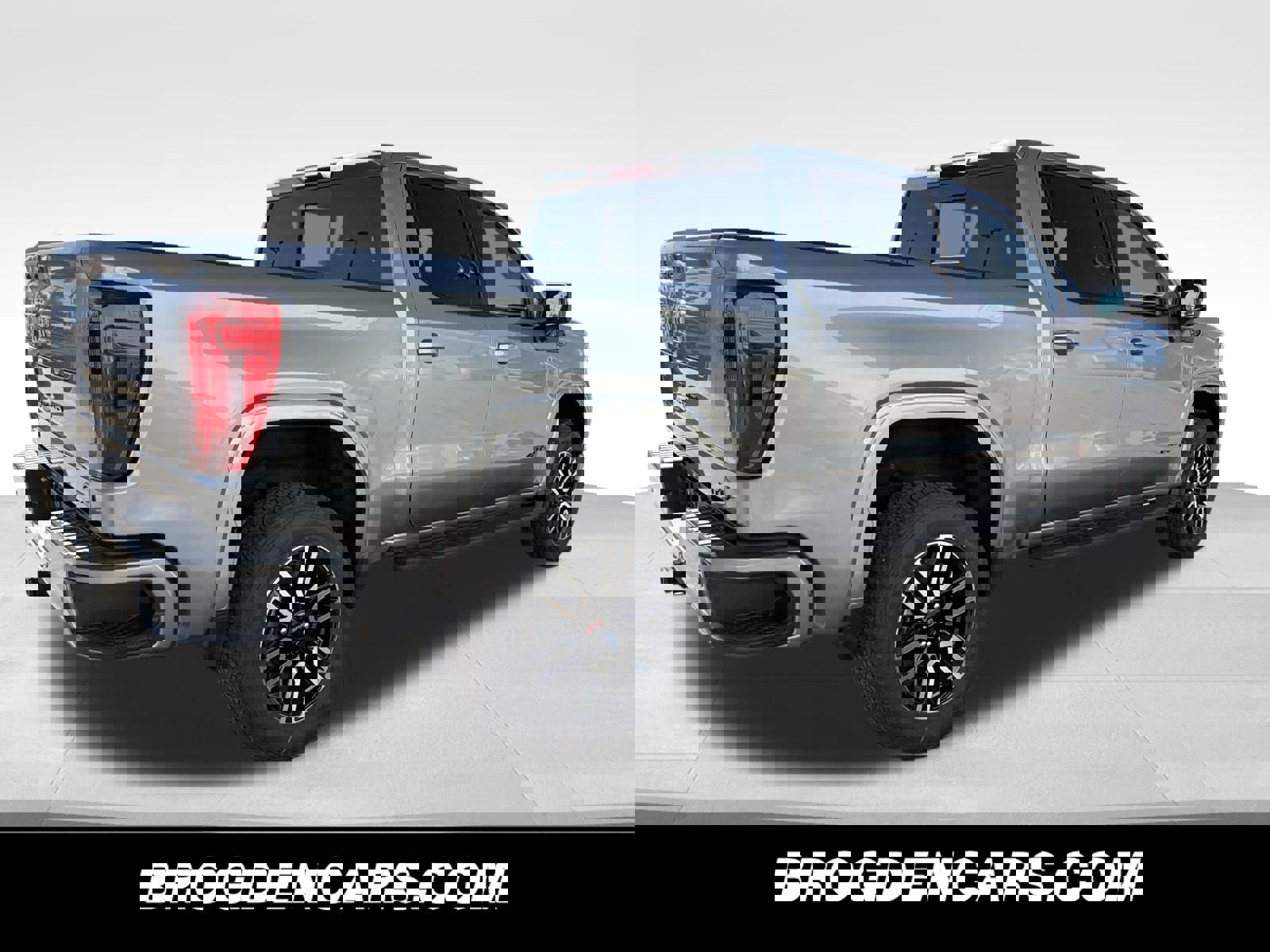 New 2026 GMC Sierra 1500 AT4 w/ AT4 Premium Package image 3