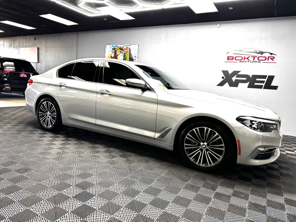 Used 2018 BMW 540i xDrive image 2