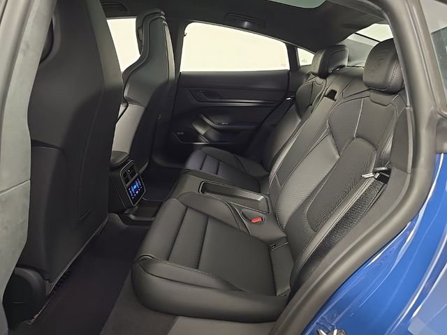 Used 2025 Porsche Taycan GTS image 15