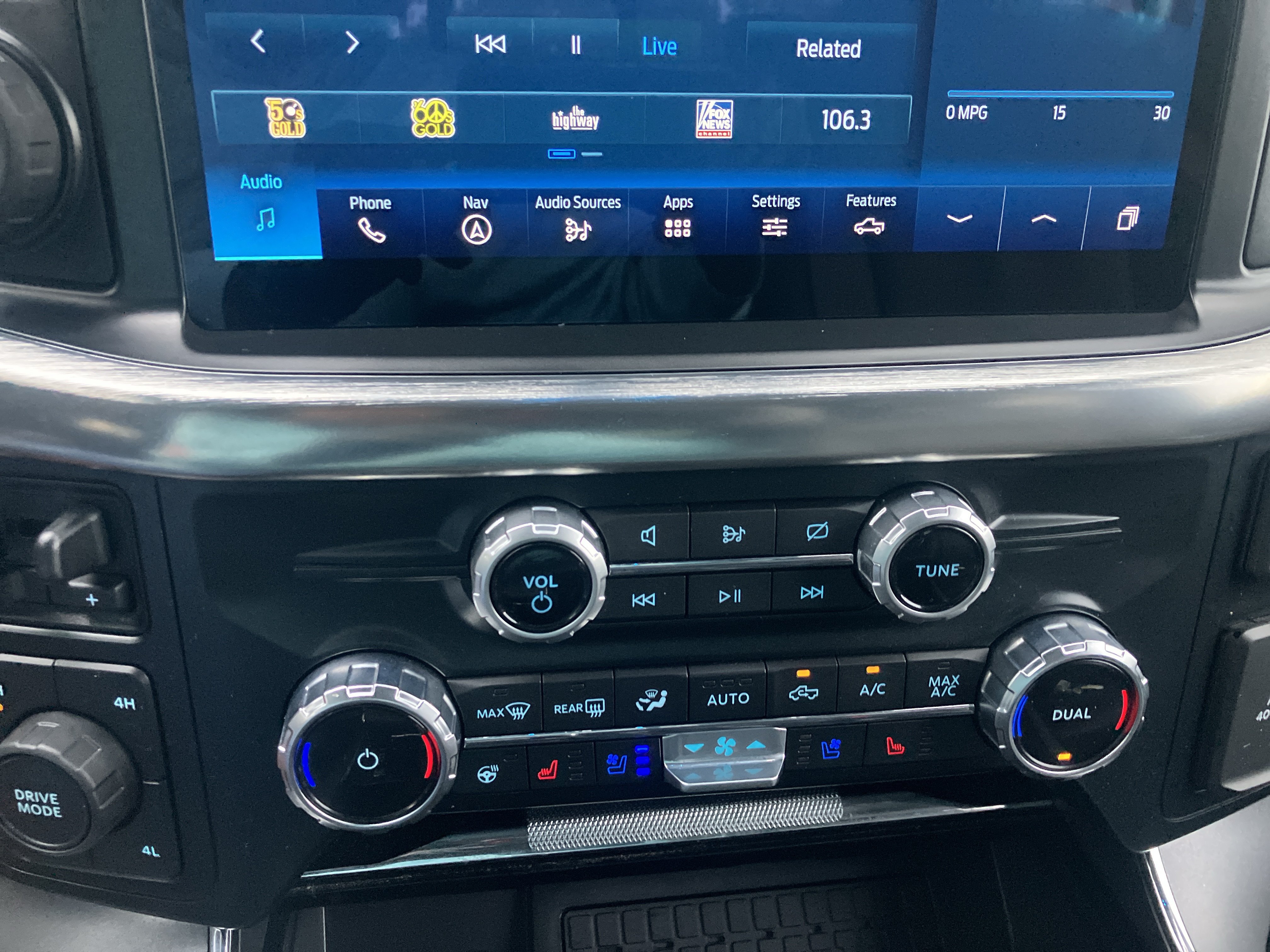 Used 2023 Ford F150 Lariat w/ Equipment Group 502A High AWD/4WD image 29