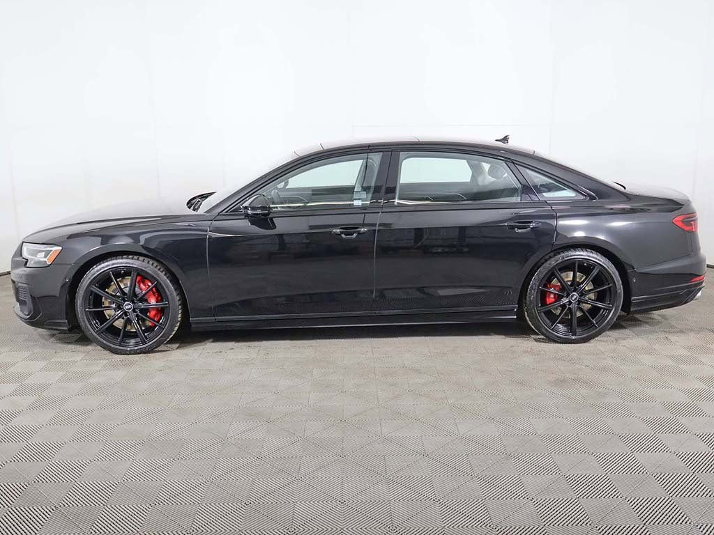 Used 2023 Audi S8 w/ S8 Black Optic Plus Package image 18