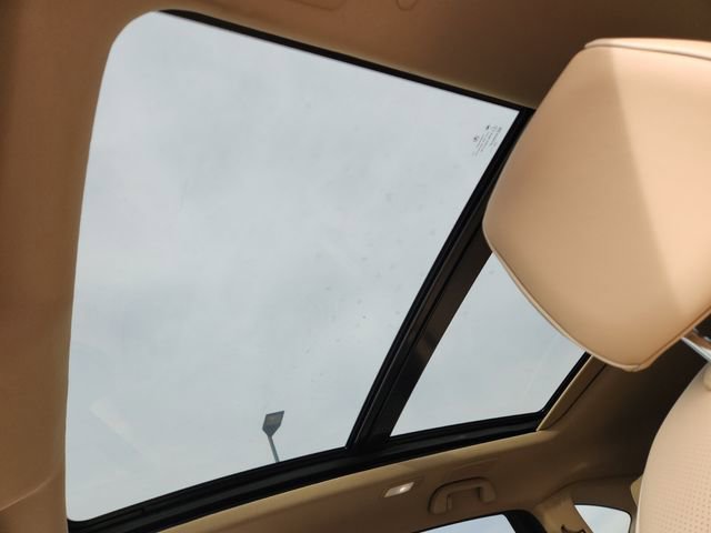 Used 2019 Acura RDX AWD w/ Advance Package image 10