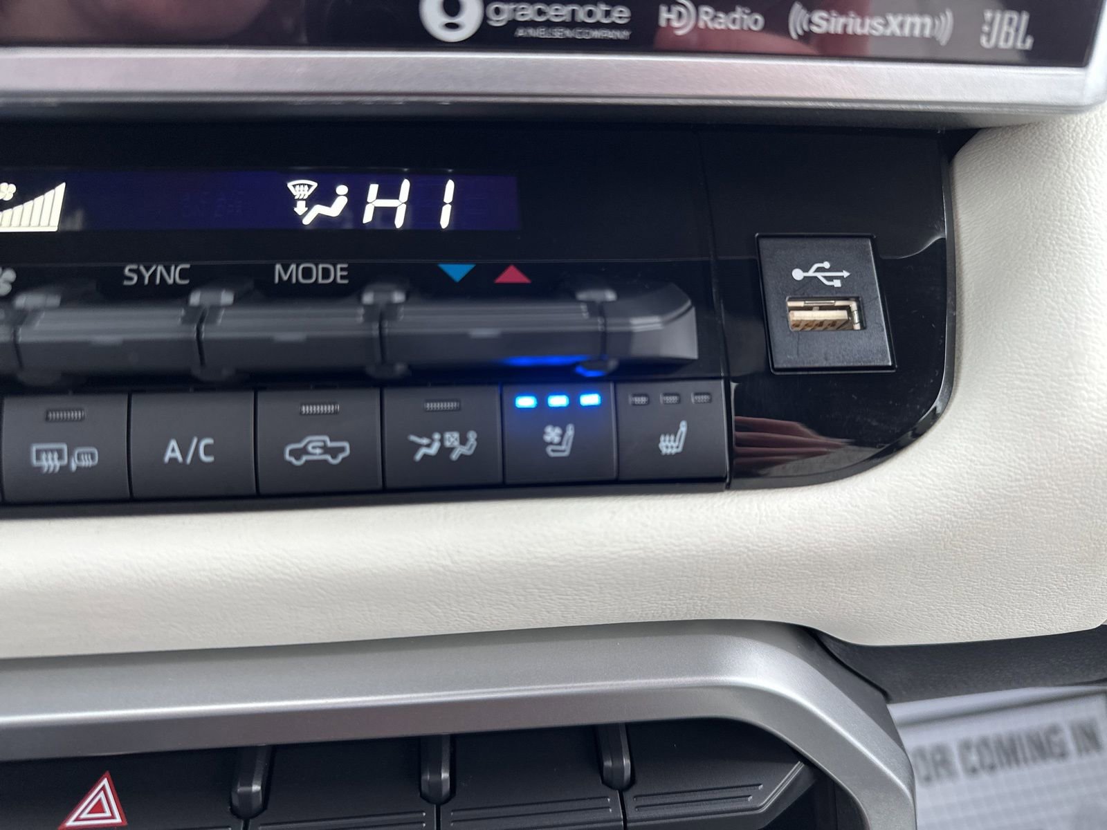 Used 2022 Toyota Tundra Capstone AWD/4WD image 65