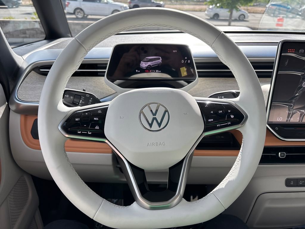 New 2025 Volkswagen ID. Buzz Pro S Plus AWD/4WD image 11