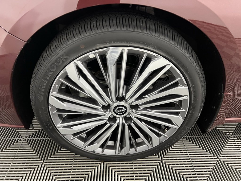 Used 2024 Nissan Altima 2.5 SL image 10