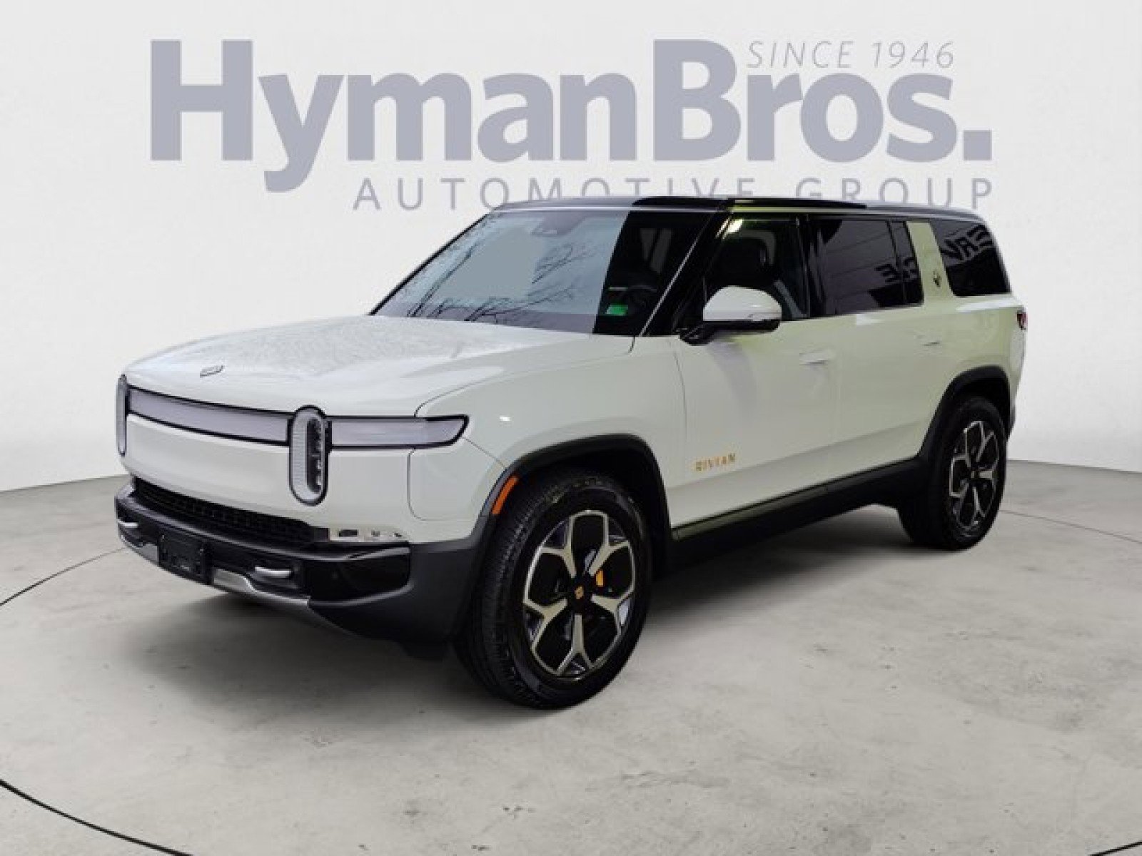 Used 2023 Rivian R1S Adventure AWD/4WD image 7