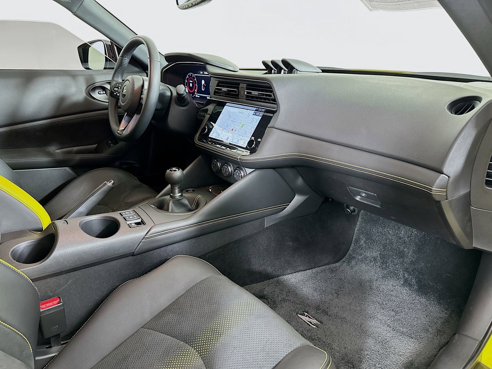 Used 2023 Nissan Z w/ Floor Mat Package (L93) RWD image 27