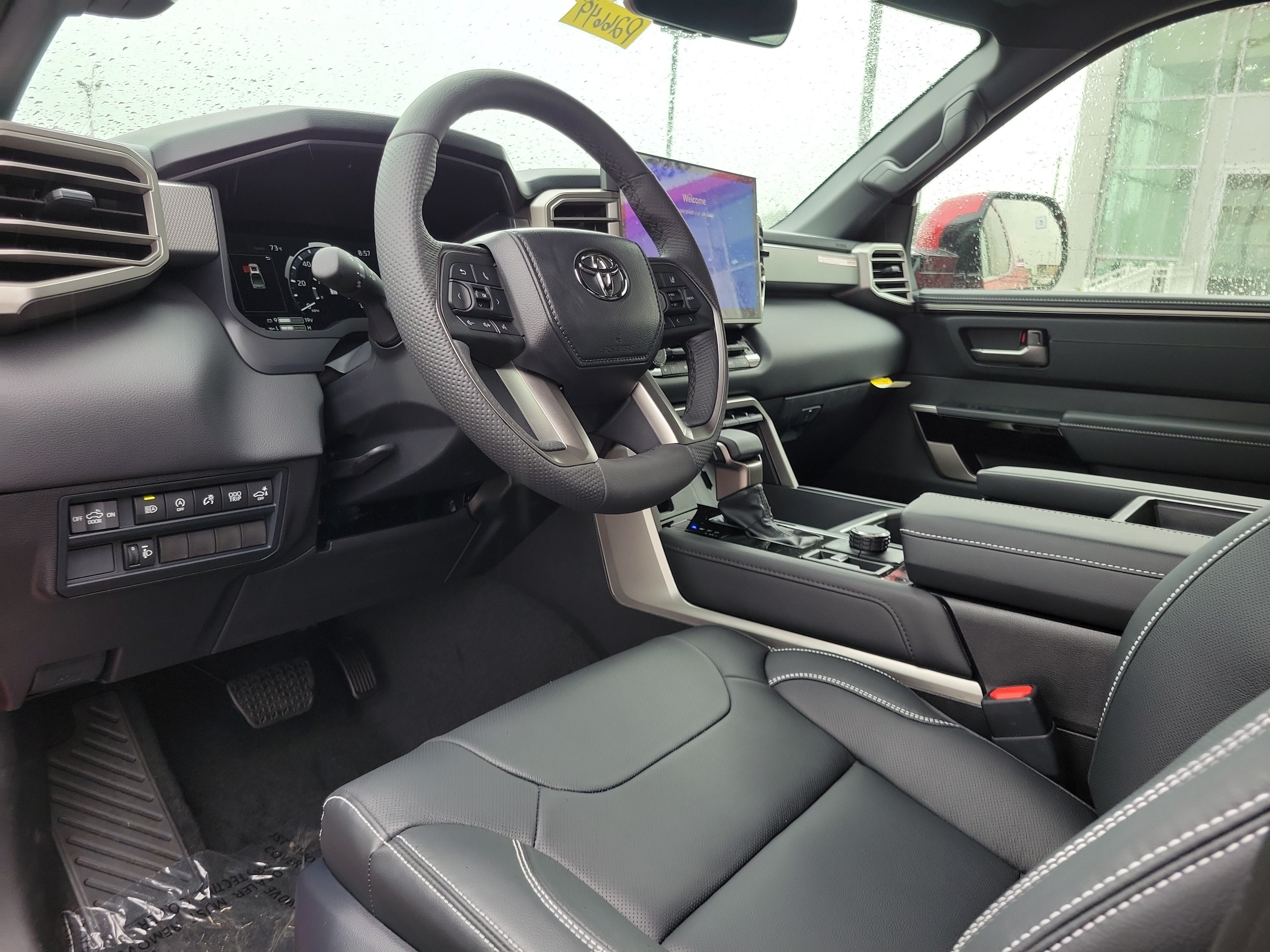 New 2026 Toyota Tundra Limited AWD/4WD image 19