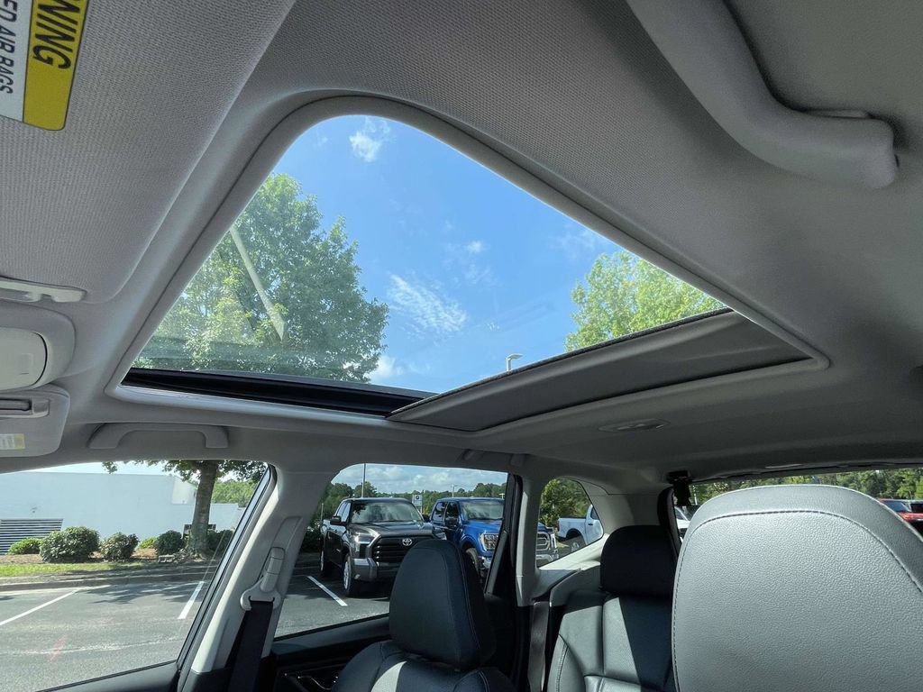 Used 2022 Subaru Forester Limited AWD/4WD image 20