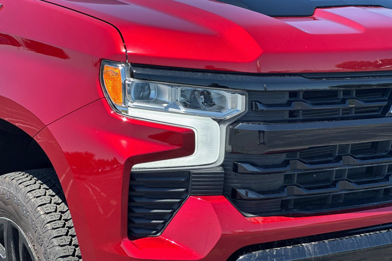 Used 2025 Chevrolet Silverado 1500 LT Trail Boss w/ Convenience Package II AWD/4WD image 44