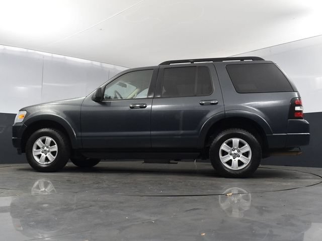 Used 2010 Ford Explorer XLT AWD/4WD image 25