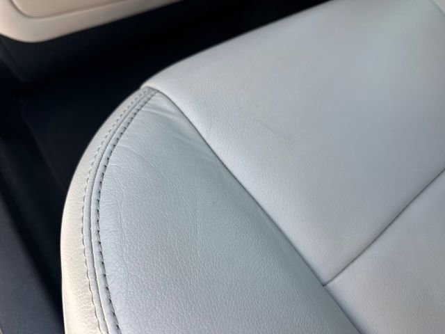 Used 2013 Toyota Avalon XLE FWD image 13