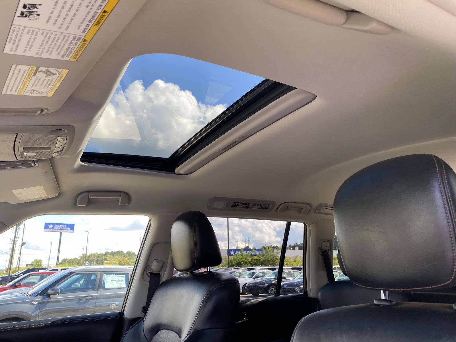 Used 2019 Nissan Armada SL w/ Premium Package RWD image 14