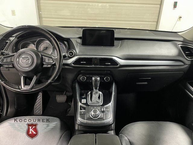 Used 2018 MAZDA CX-9 Touring FWD image 14