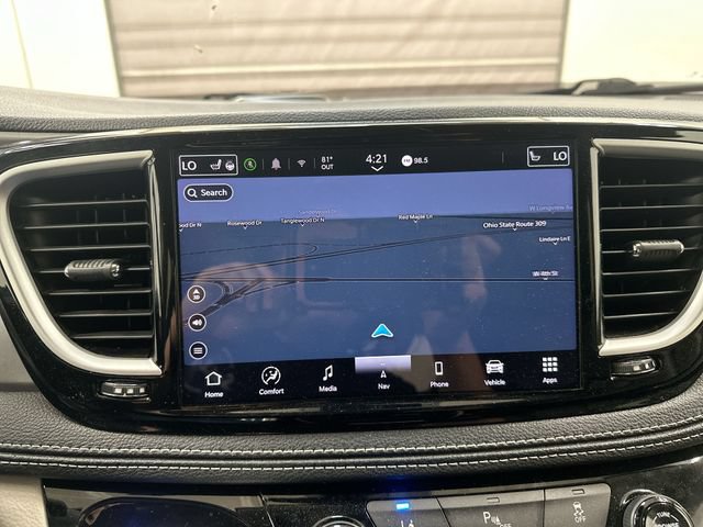 Used 2024 Chrysler Pacifica Limited FWD image 20