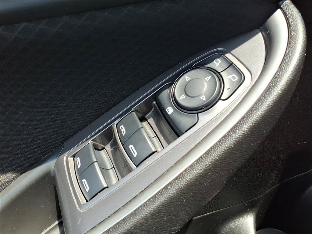 Used 2025 Chevrolet Malibu LT FWD image 16