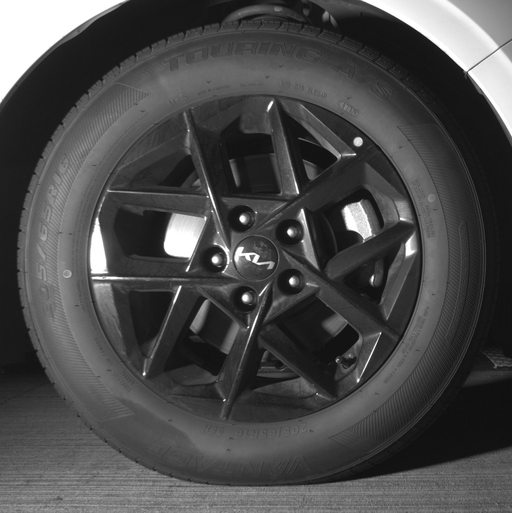 Used 2025 Kia K5 LXS FWD image 13