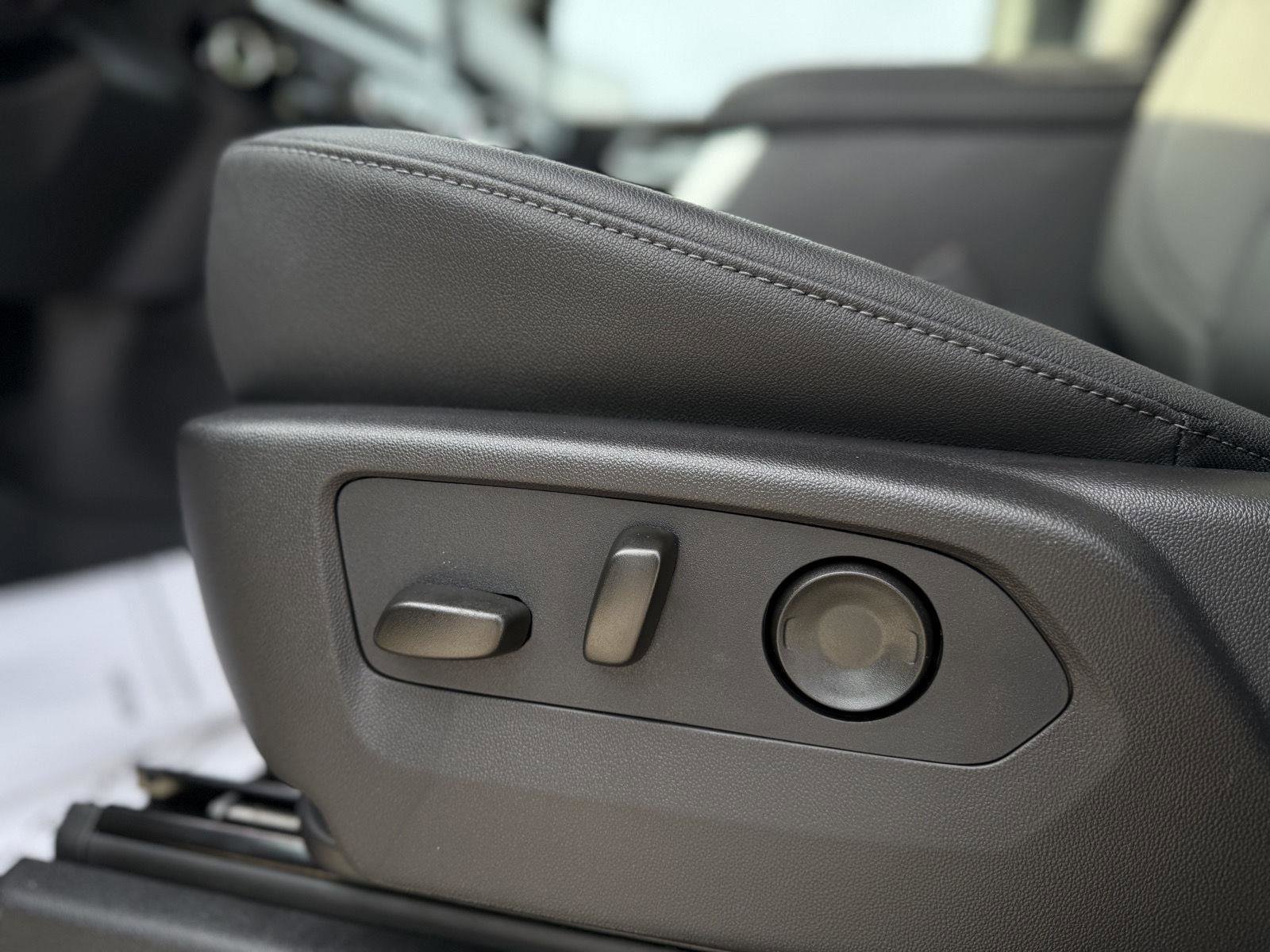 New 2026 GMC Sierra 1500 Elevation w/ Elevation Premium Package image 13