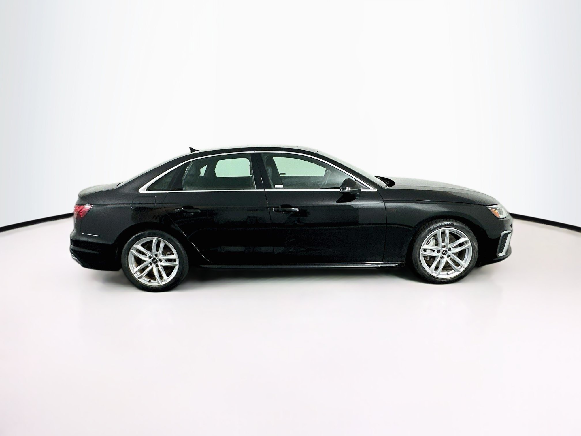 Used 2024 Audi A4 2.0T Premium Plus AWD/4WD image 10