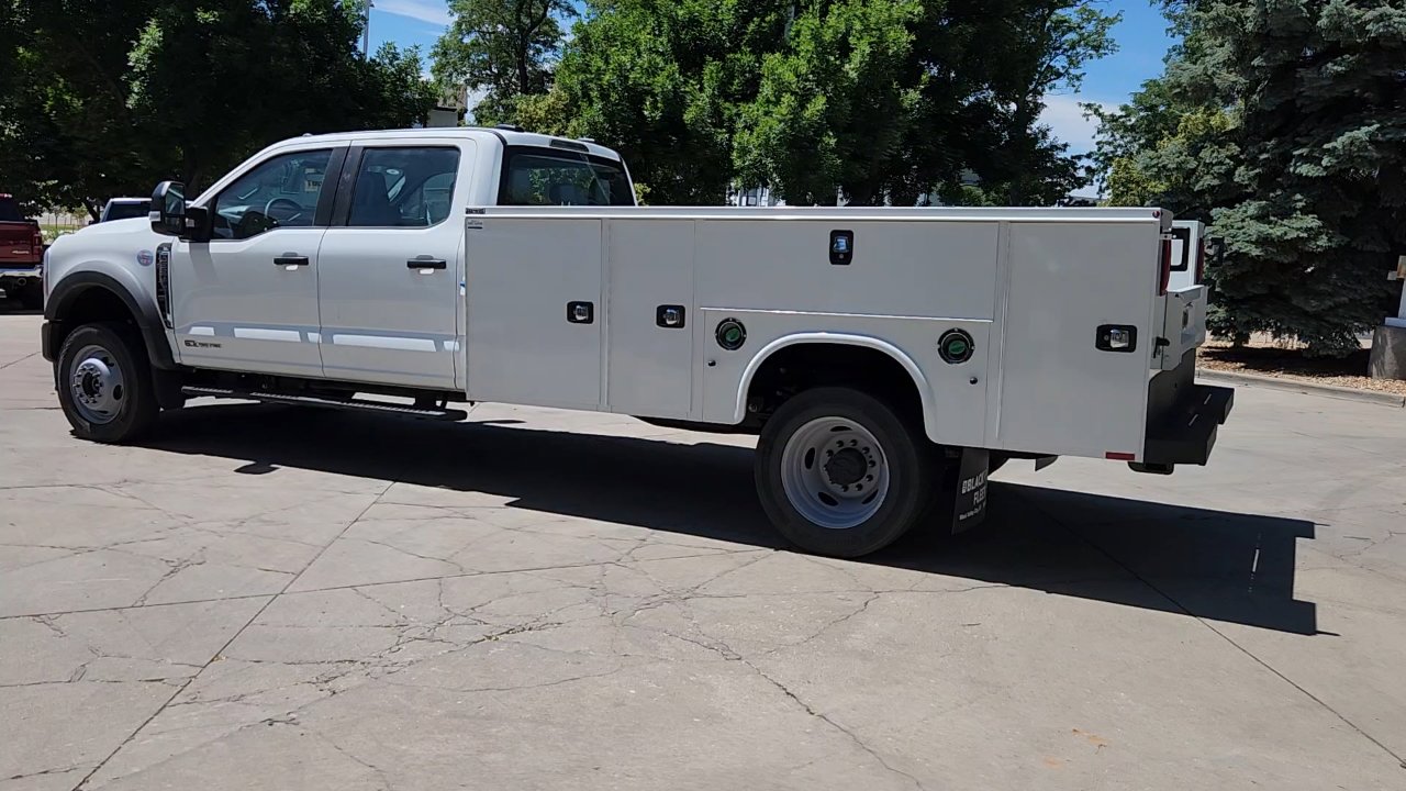 New 2025 Ford F550 4x4 Crew Cab Super Duty image 4