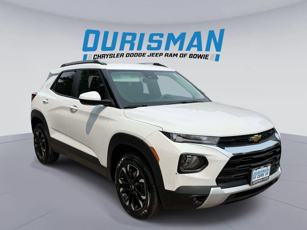 Used 2023 Chevrolet TrailBlazer LT w/ Convenience Package