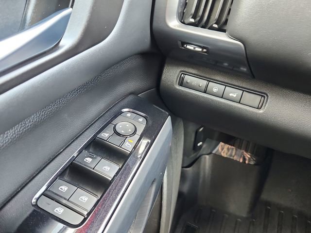 Used 2023 Nissan Pathfinder SL image 37