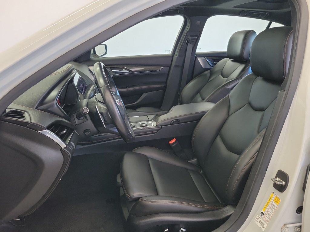 Used 2022 Cadillac CT5 V RWD image 17