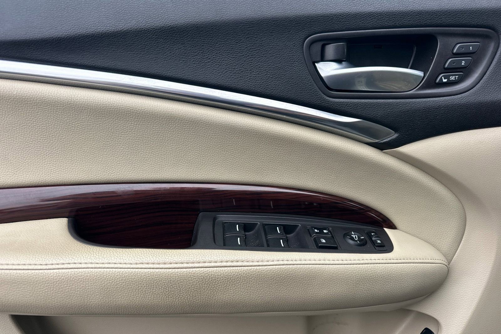 Used 2016 Acura MDX SH-AWD image 10