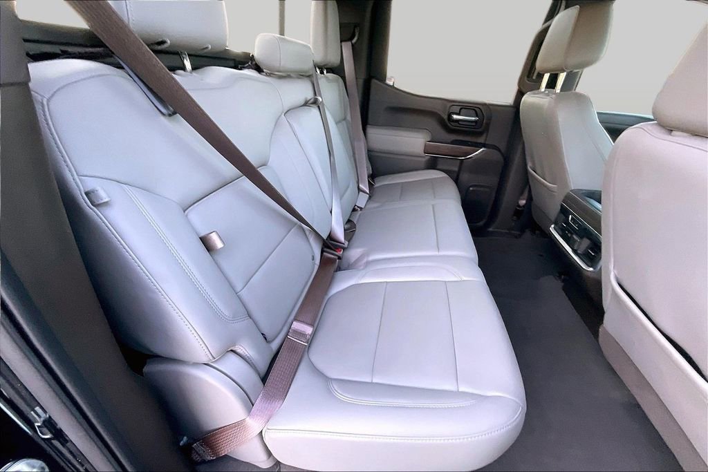 Used 2020 GMC Sierra 1500 SLT RWD image 27