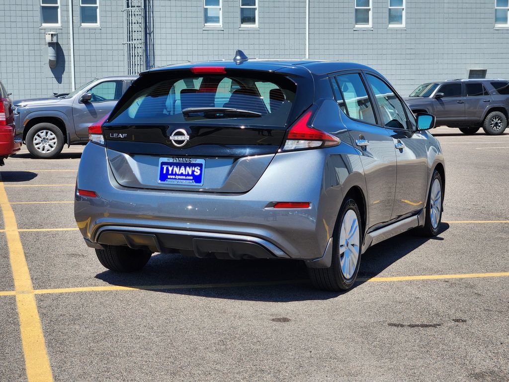 Certified 2025 Nissan Leaf S FWD image 7