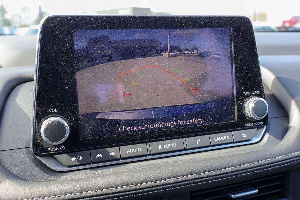 Certified 2026 Nissan Rogue SV image 3