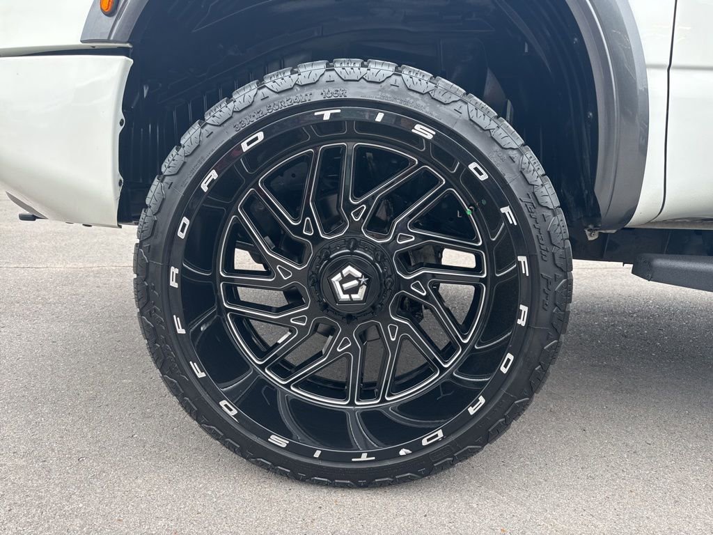 Used 2021 Nissan Titan PRO-4X w/ Pro-4x Convenience Package image 27