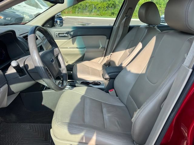 Used 2010 Ford Fusion SEL FWD image 17