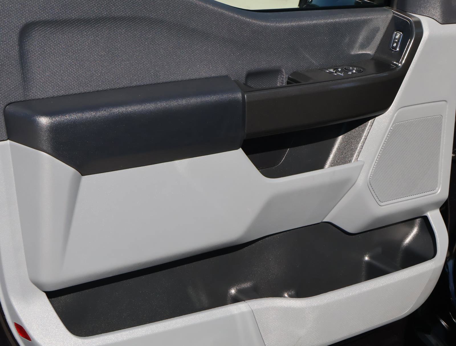 Used 2025 Ford F150 XL w/ Equipment Group 103A High image 16