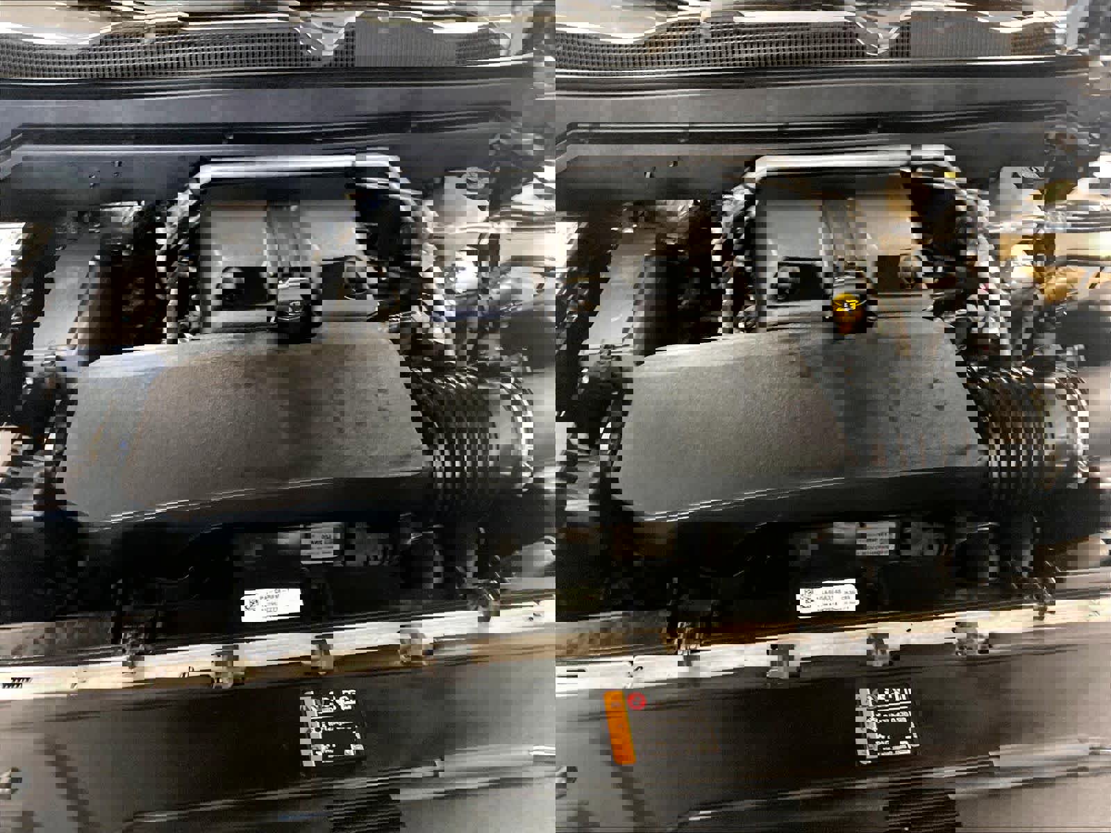 Used 2024 Chevrolet Colorado Z71 w/ Z71 Convenience Package 2 image 34