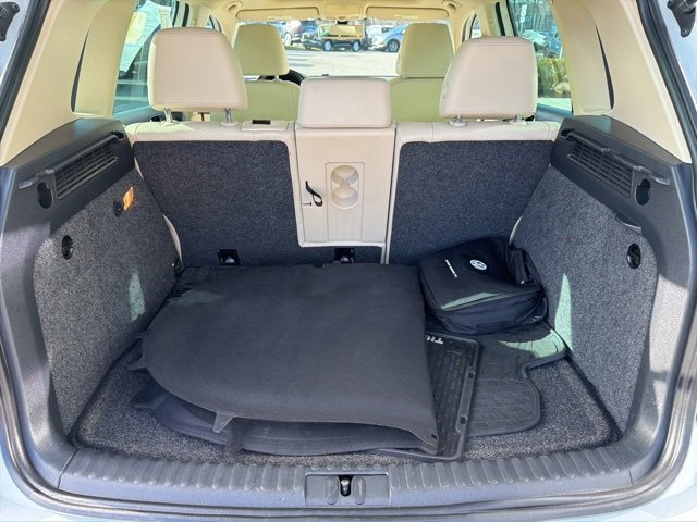 Used 2017 Volkswagen Tiguan Wolfsburg Edition image 35
