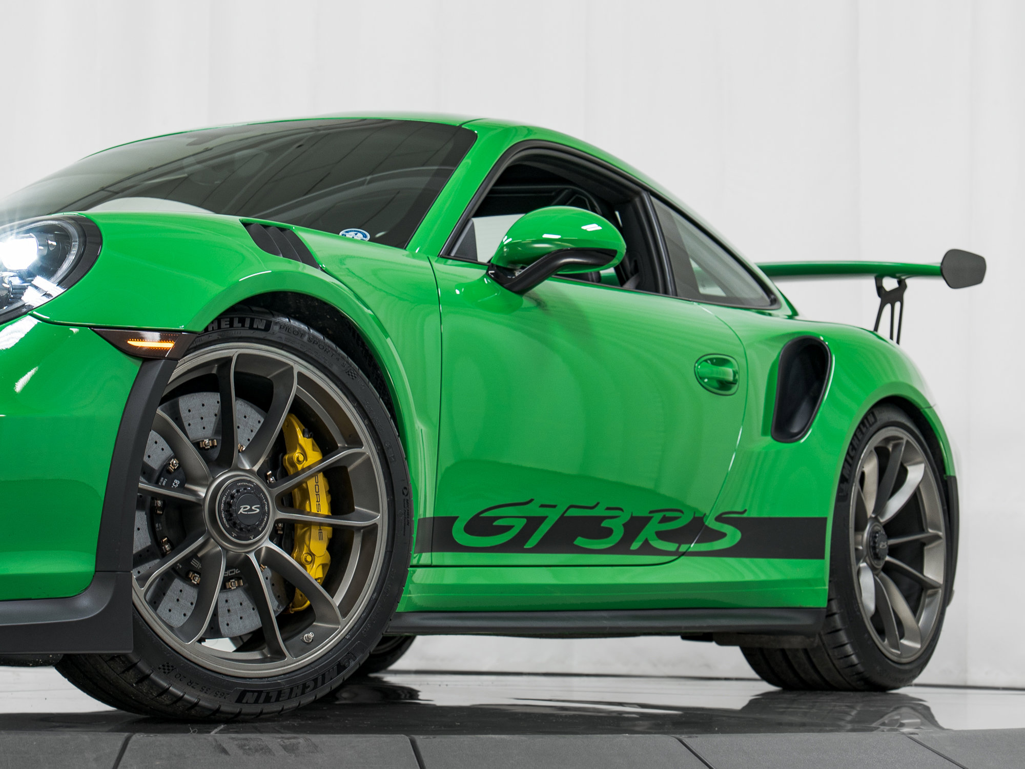 Certified 2016 Porsche 911 GT3 RS image 34