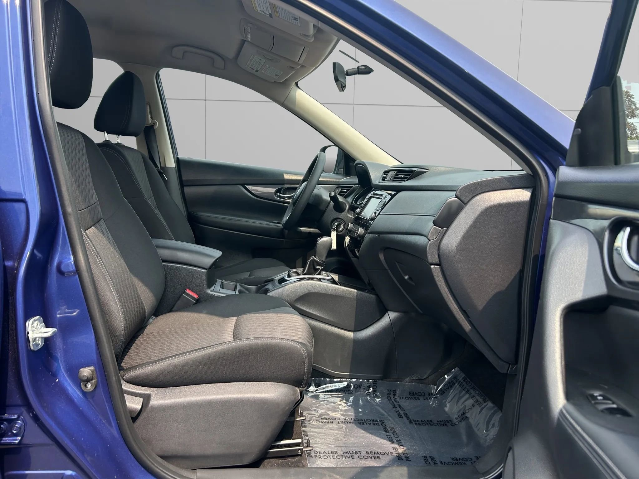 Used 2018 Nissan Rogue S image 13