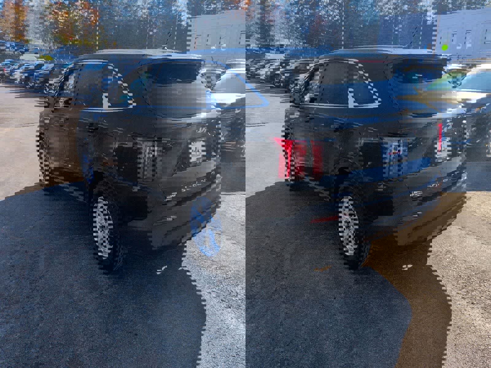 Used 2022 Kia Sorento LX image 6