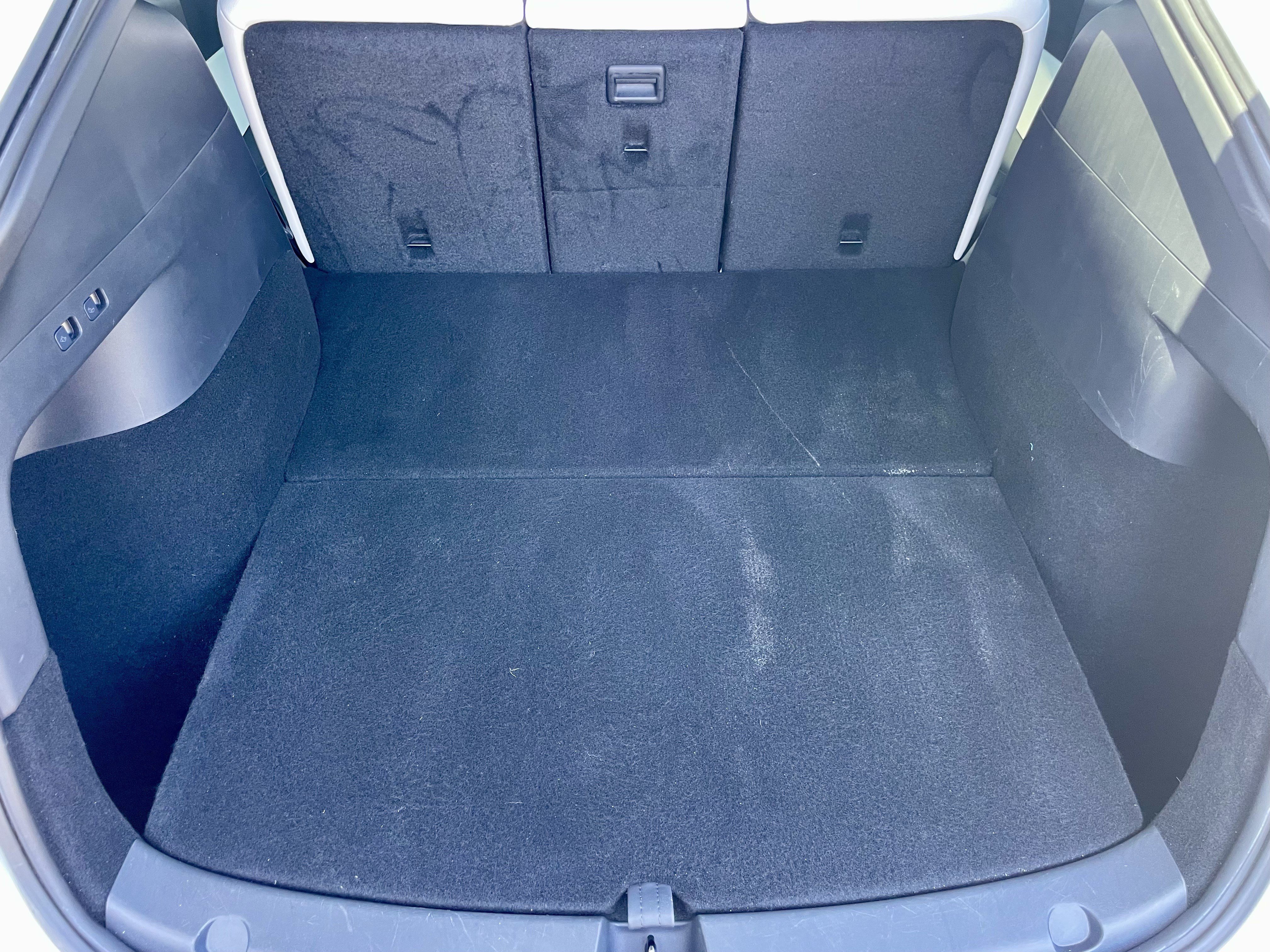 Used 2020 Tesla Model Y Long Range AWD/4WD image 35