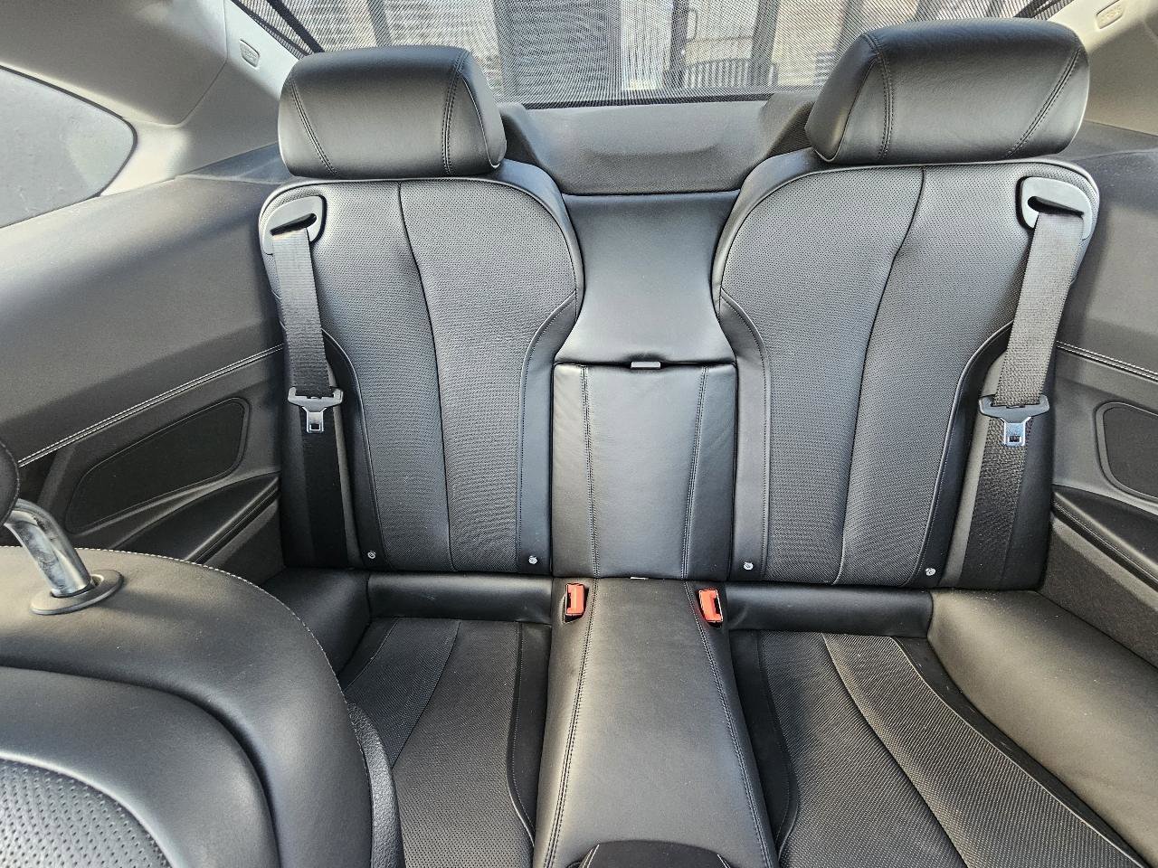 Used 2014 BMW 650i Coupe image 40