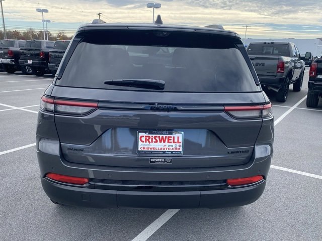 New 2025 Jeep Grand Cherokee Limited image 6