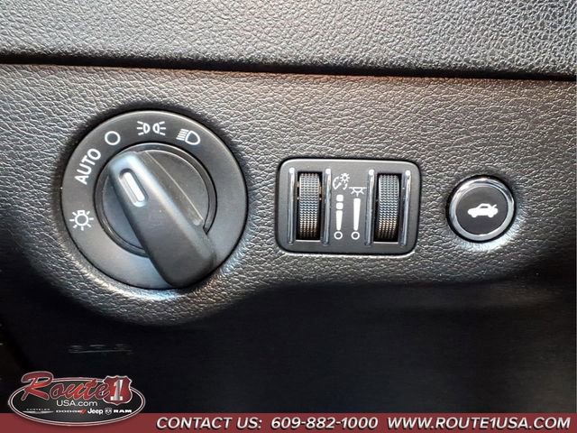 Used 2023 Dodge Charger SXT RWD image 21